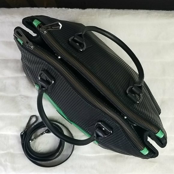 HAYDEN HARNETT // ltd ed ultra-chic 2 piece leather bag & mini clutch - Picture 12 of 16